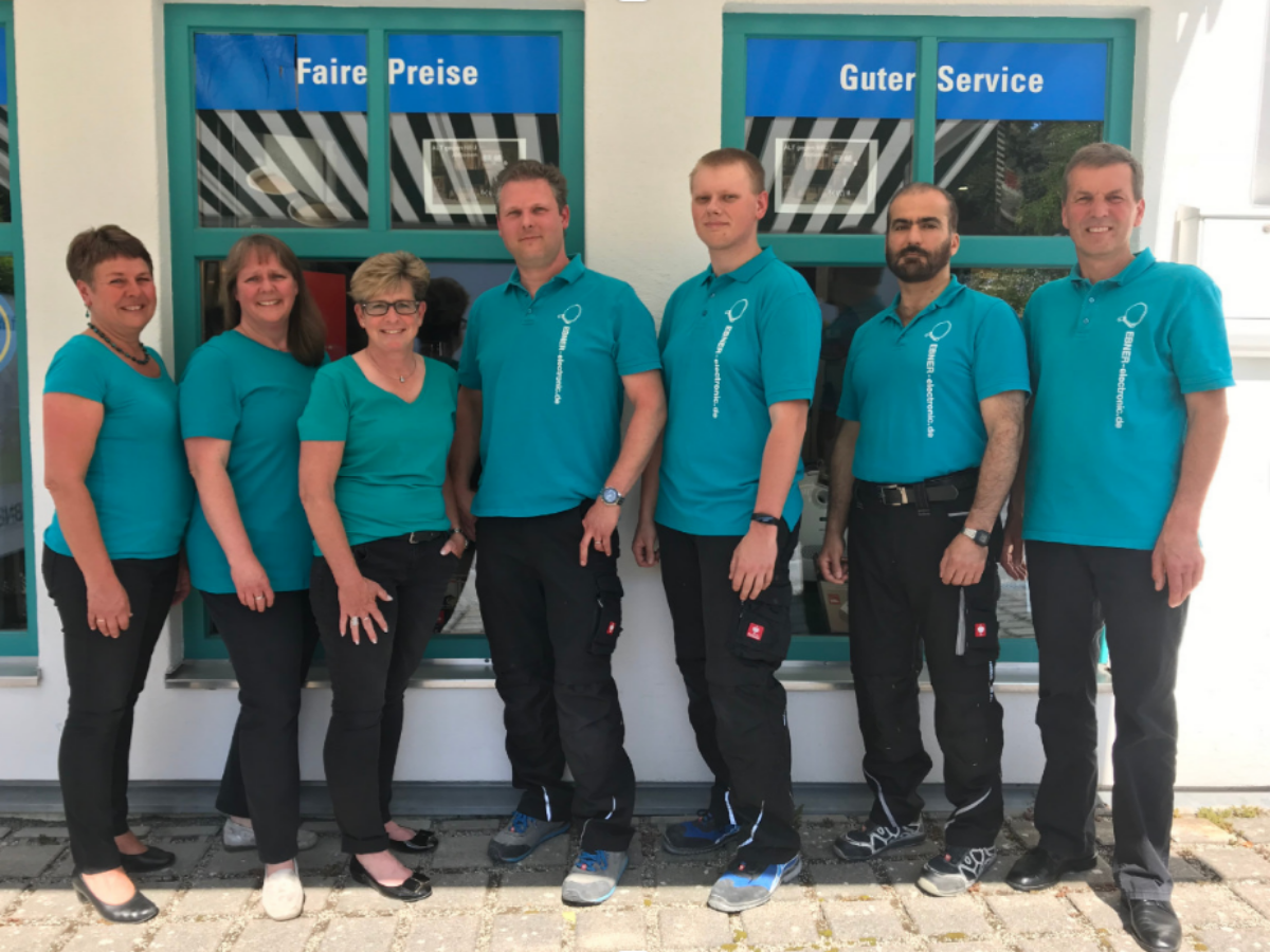 Wir kommen zum Service